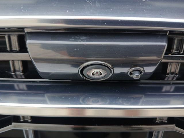 Used 2024 GMC Sierra 2500 AT4 w/ AT4 Premium Plus Package image 14