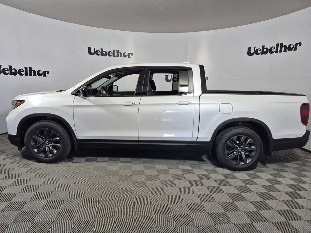 Used 2023 Honda Ridgeline Sport image 4
