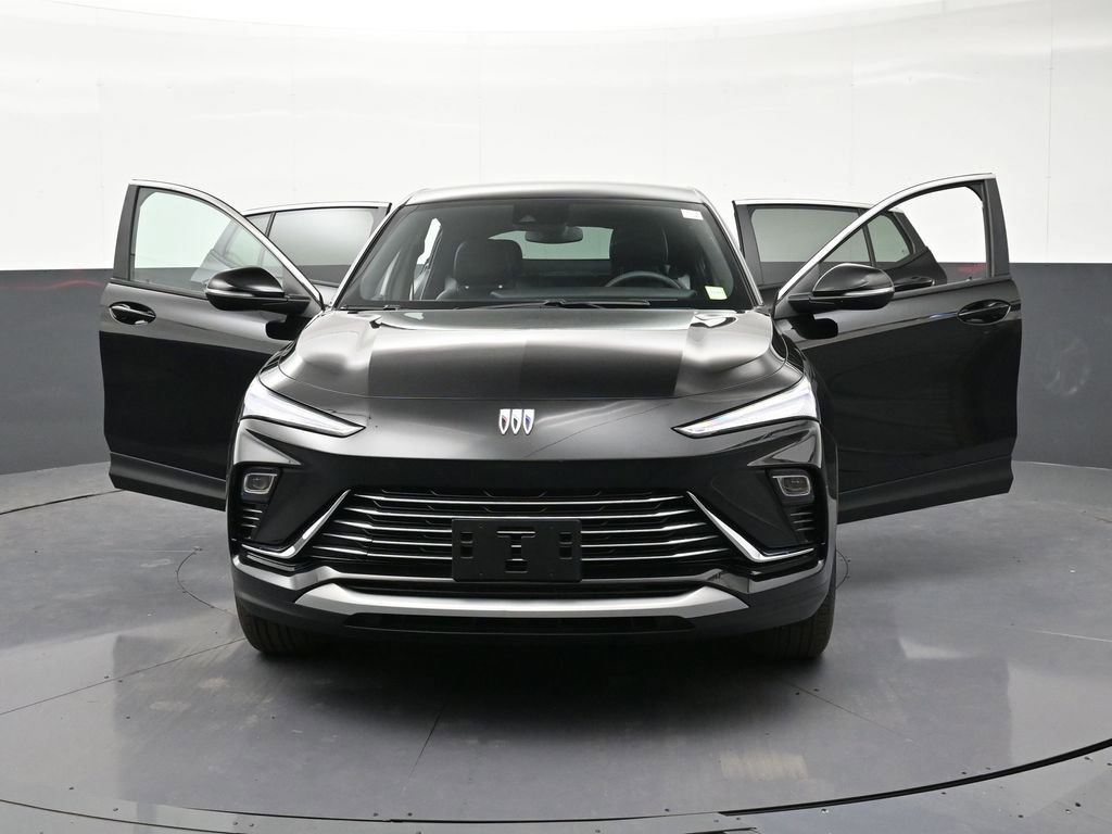 Used 2024 Buick Envista Preferred w/ Advanced Safety Package FWD image 37