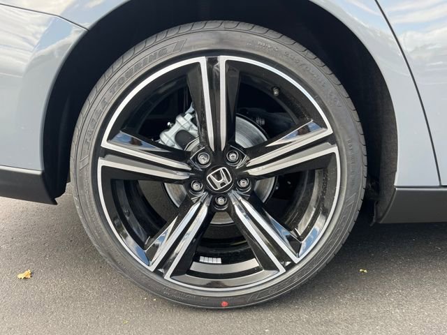 New 2025 Honda Accord Sport image 12