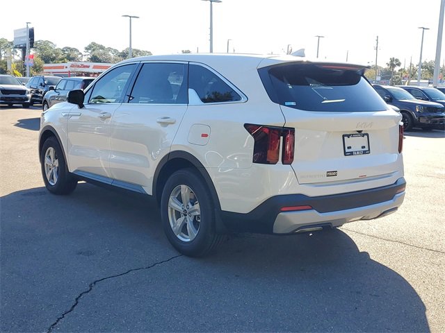 New 2026 Kia Sorento LX image 4