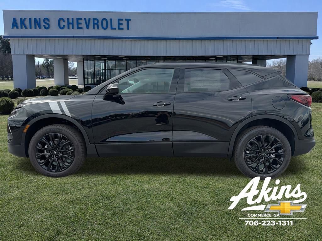 New 2026 Chevrolet Blazer LT w/ LPO, Black Sport Package FWD image 9