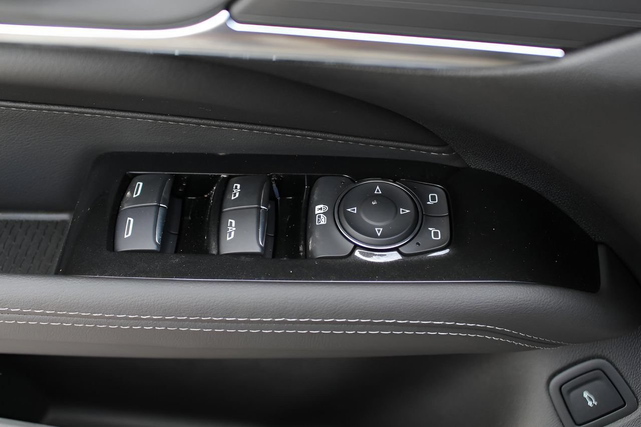 New 2025 Cadillac CT4 Premium Luxury w/ Climate Package RWD image 11