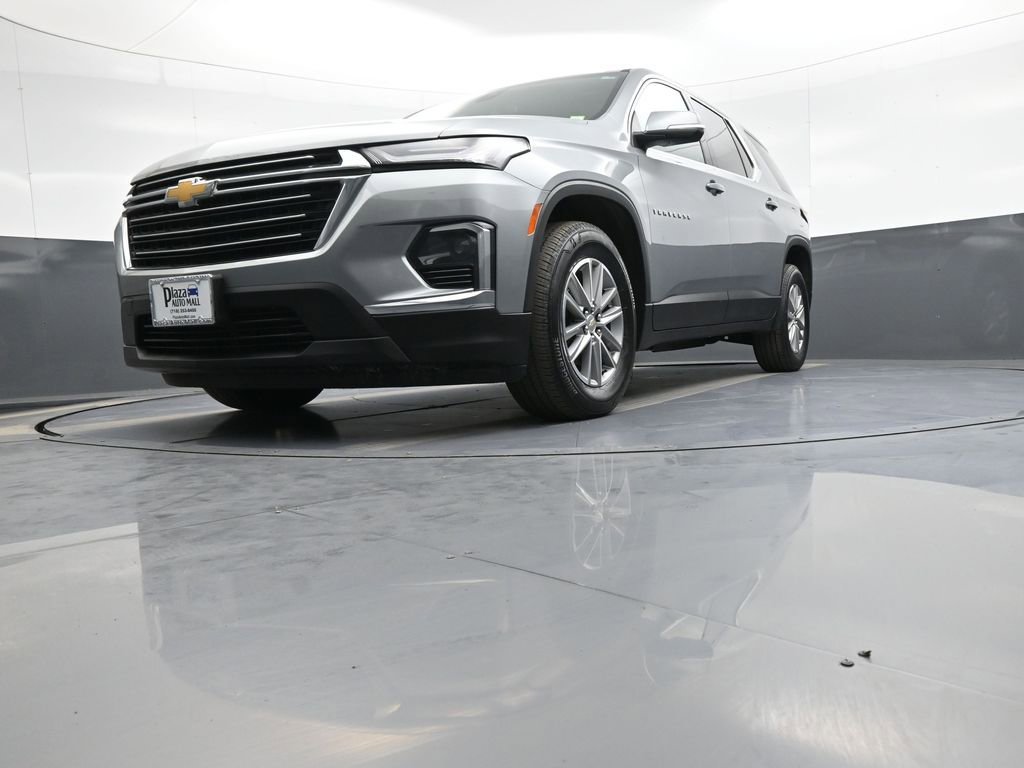 Used 2023 Chevrolet Traverse LT AWD/4WD image 27