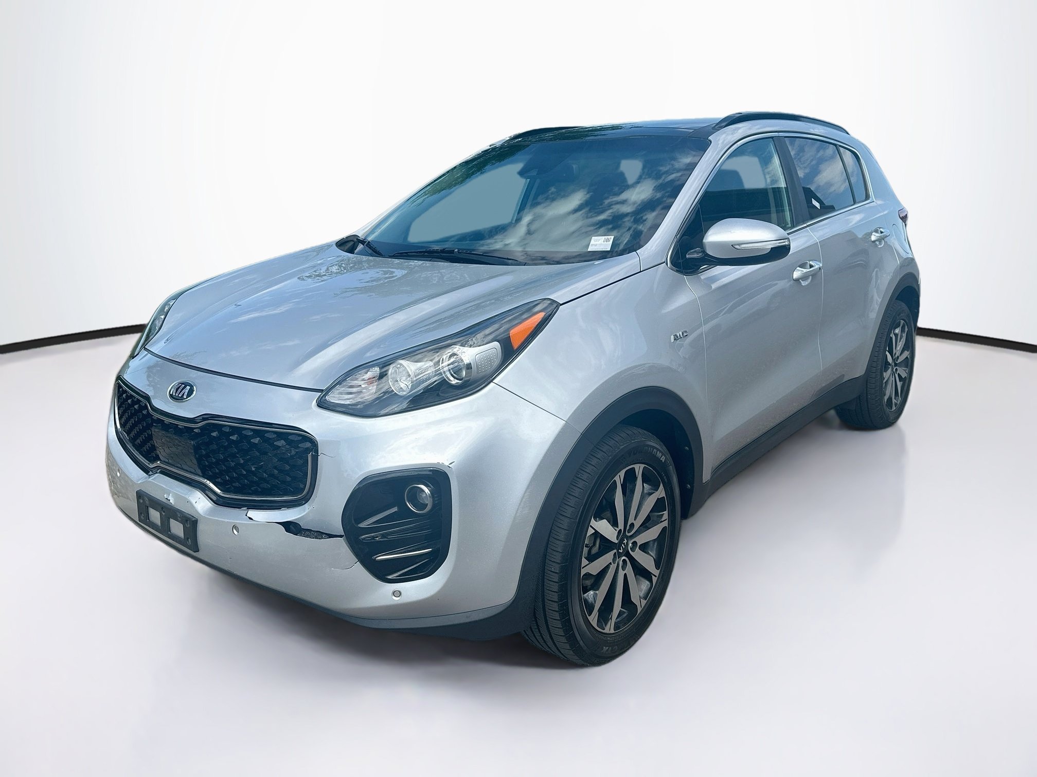 Used 2018 Kia Sportage EX w/ EX Technology Package AWD/4WD image 3