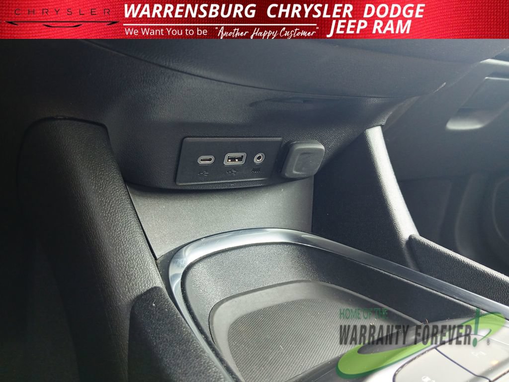 Used 2024 Chevrolet Malibu LT FWD image 25