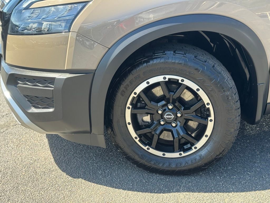 Used 2023 Nissan Pathfinder Rock Creek AWD/4WD image 7