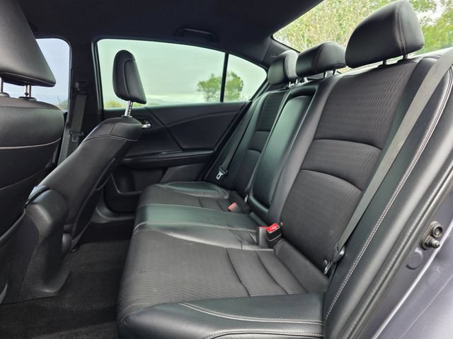 Used 2016 Honda Accord Sport image 16
