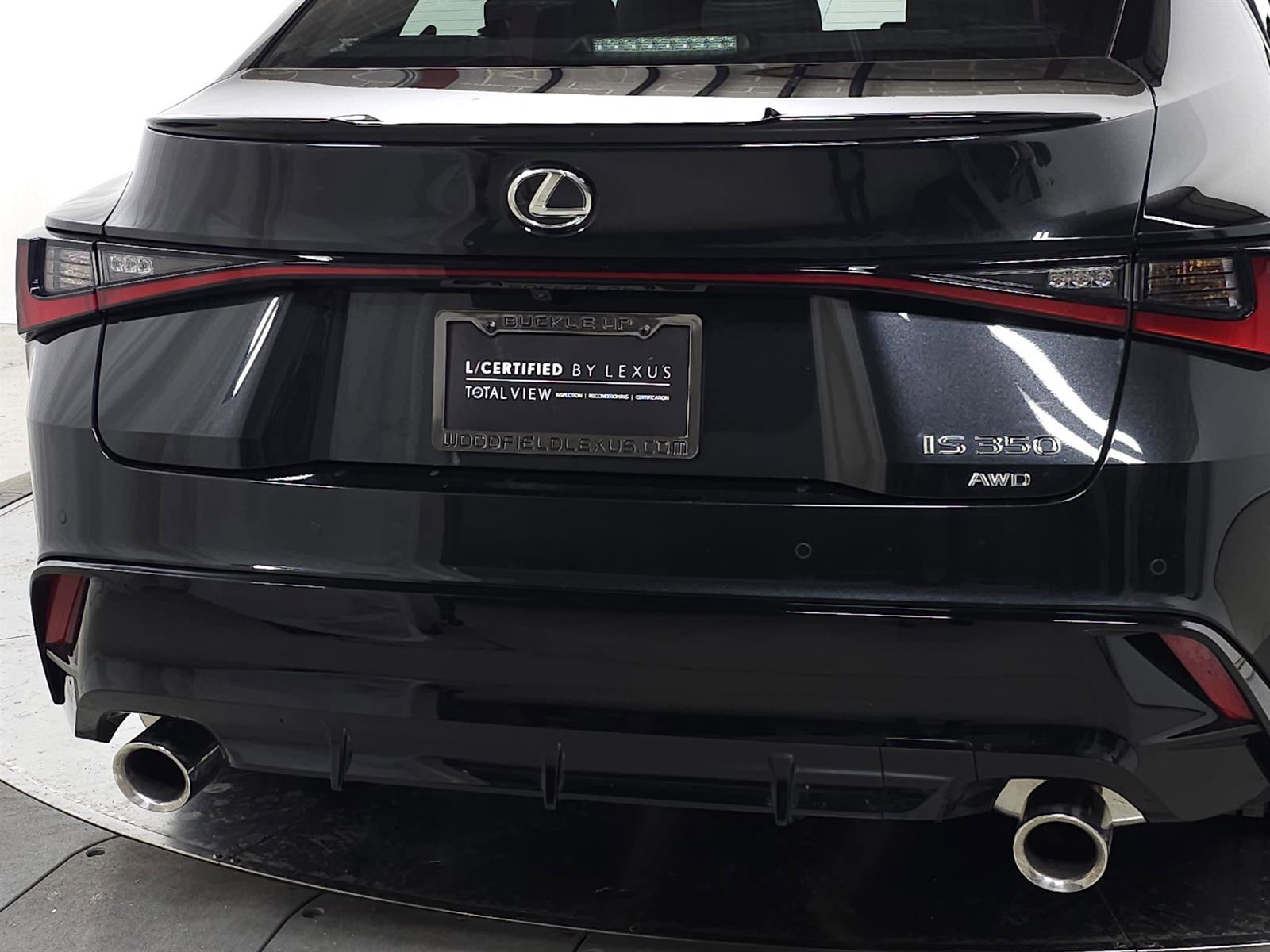 Used 2025 Lexus IS 350 F Sport image 9
