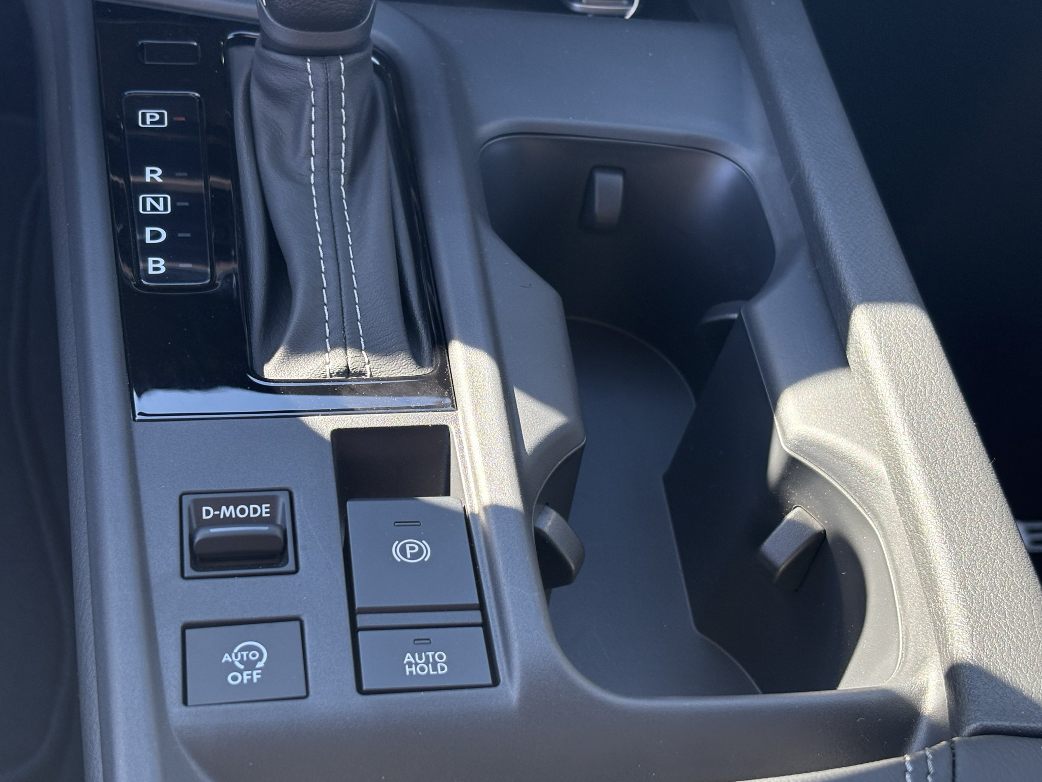 New 2027 Nissan Sentra SV w/ Floor Mat Package FWD image 14