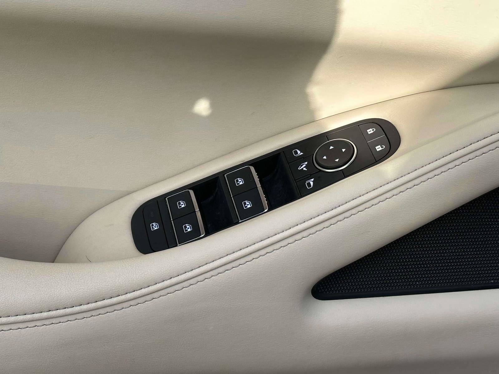 Used 2023 INFINITI QX60 Luxe w/ Cargo Package image 17