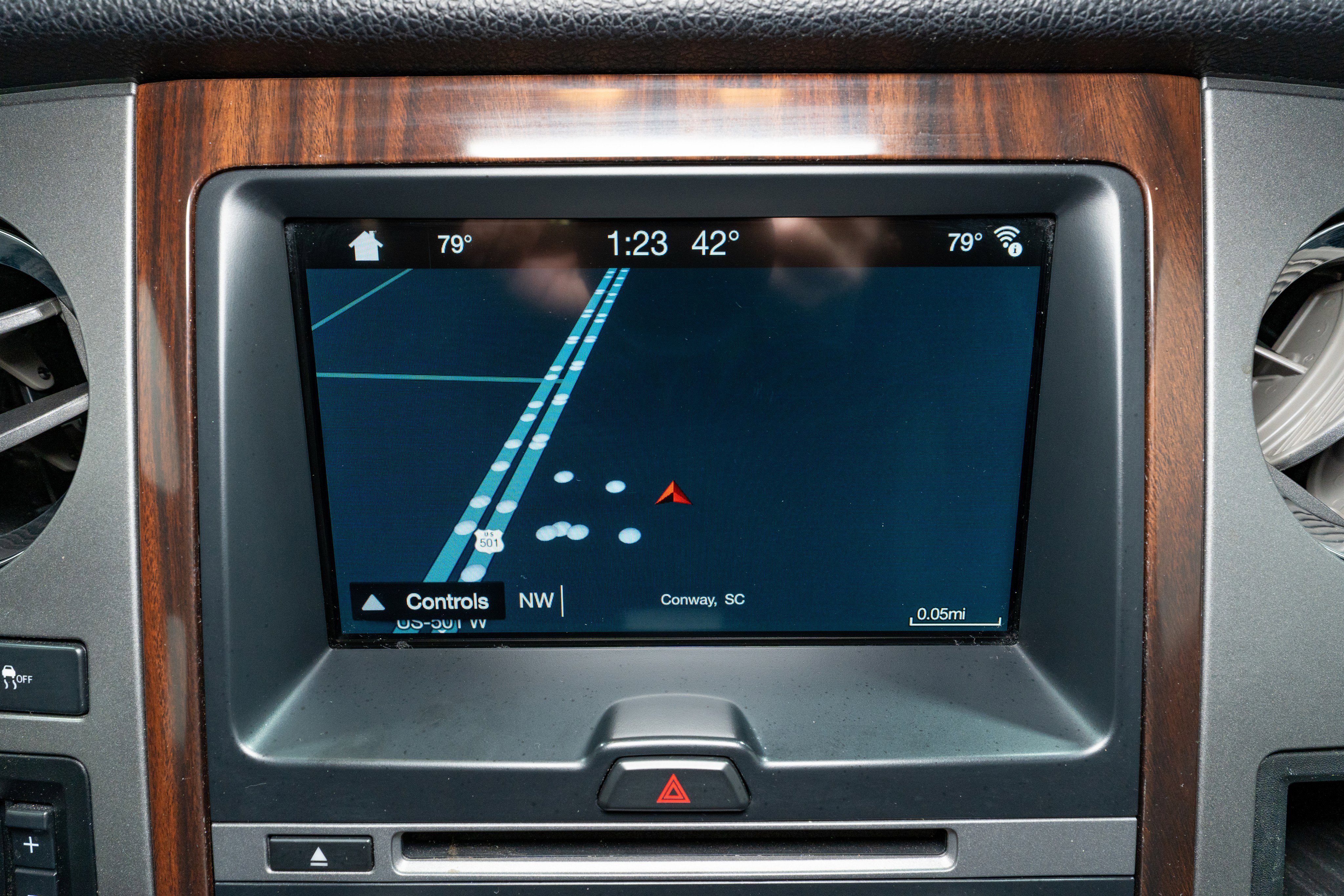 Used 2017 Ford Expedition Platinum image 19