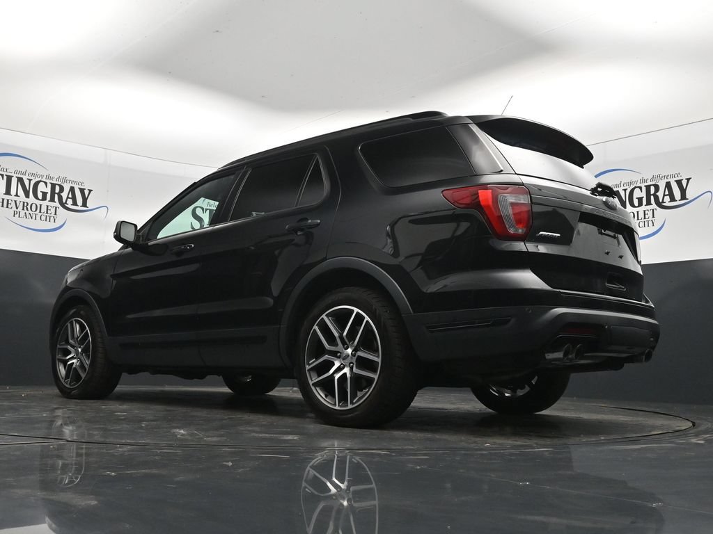 Used 2018 Ford Explorer Sport w/ Equipment Group 401A AWD/4WD image 30