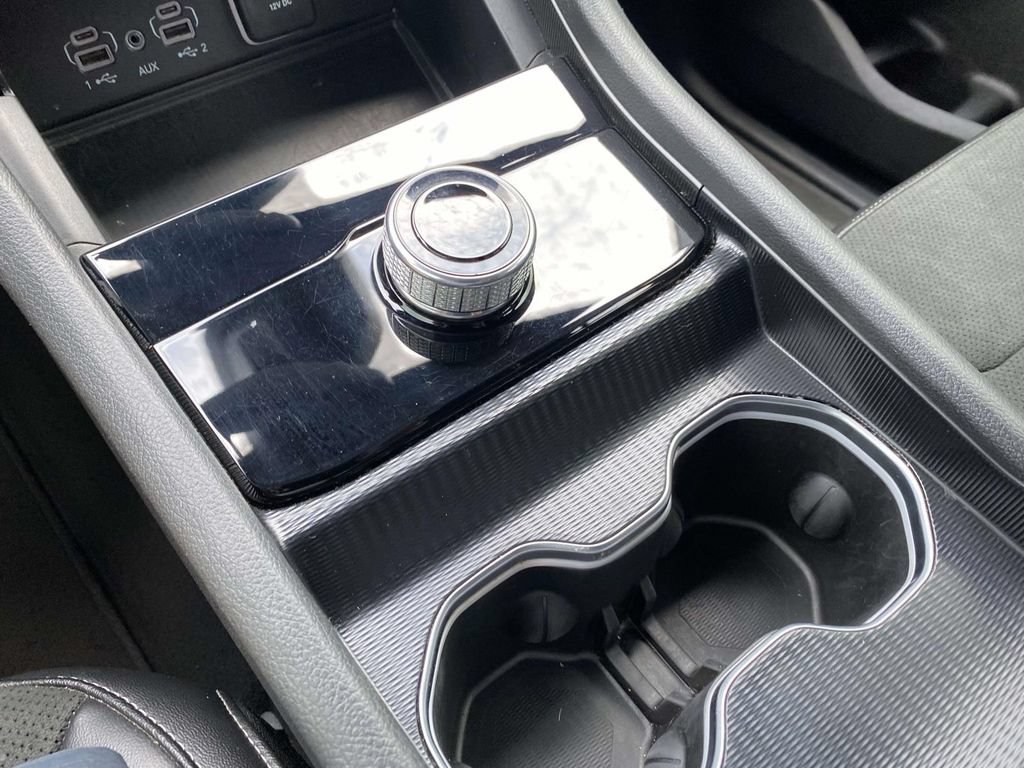 Used 2025 Jeep Grand Cherokee L Altitude RWD image 22
