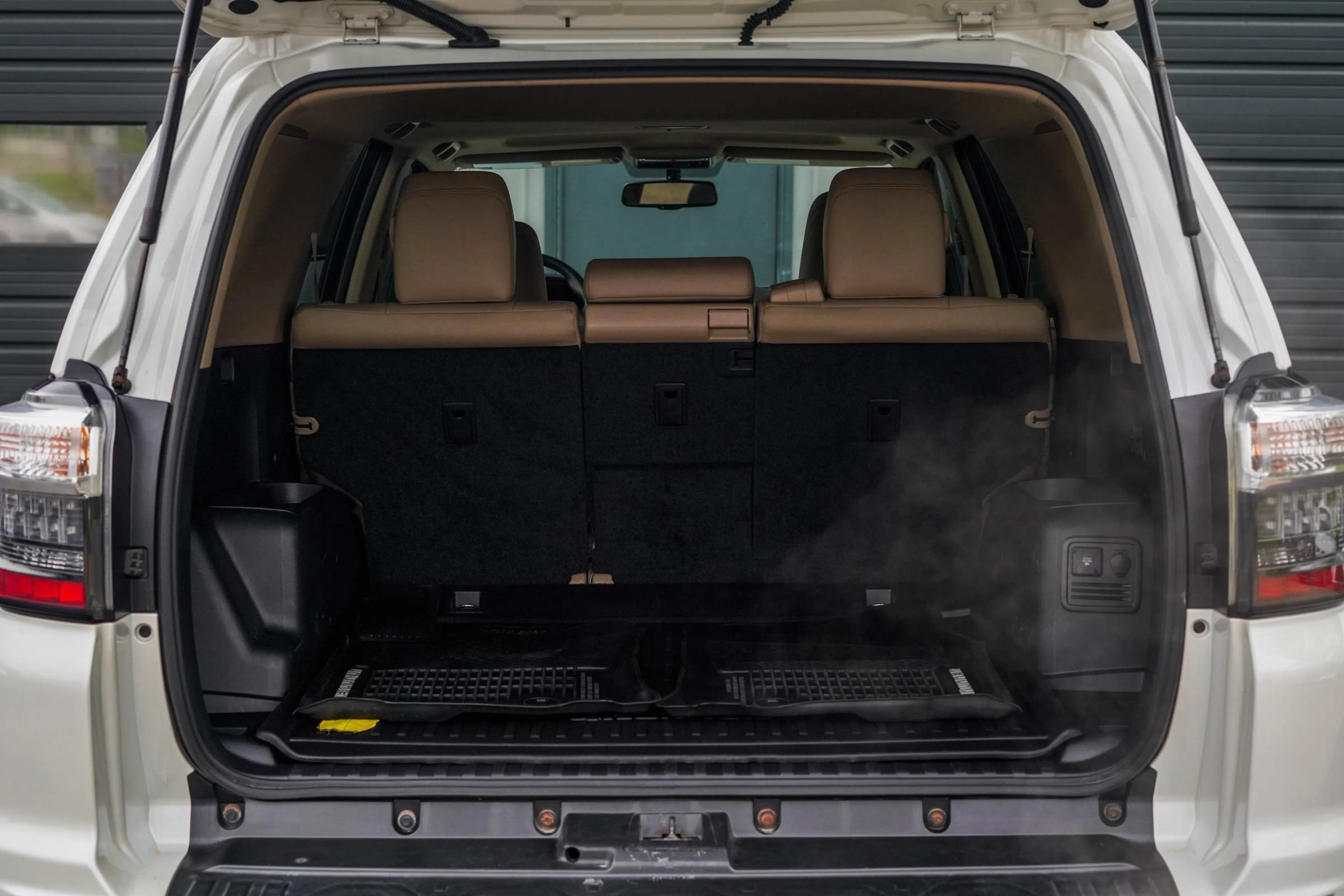 Used 2017 Toyota 4Runner Limited AWD/4WD image 31