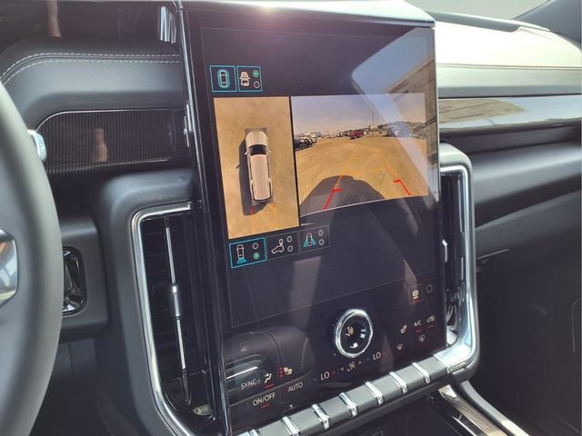 New 2026 GMC Yukon XL Elevation image 9