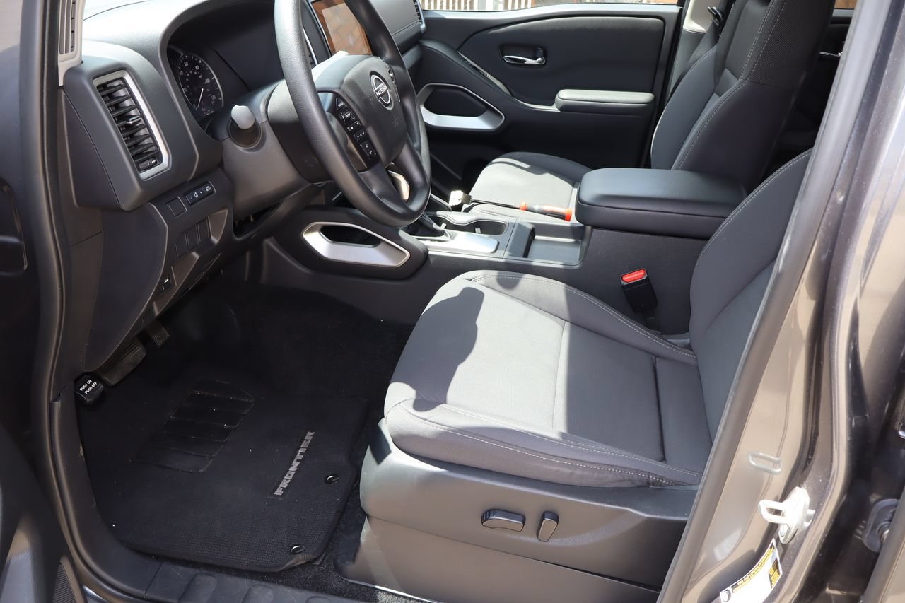 Used 2024 Nissan Frontier SV AWD/4WD image 15