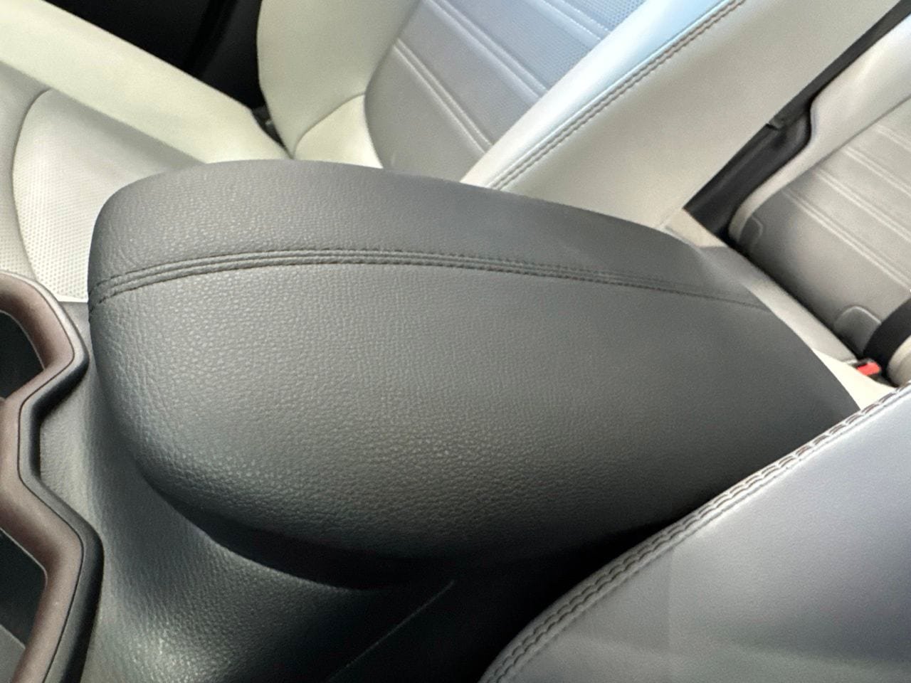 Used 2023 Toyota RAV4 Limited w/ Limited Grade Weather Package AWD/4WD image 31
