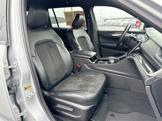 Used 2021 Jeep Grand Cherokee L Laredo image 25