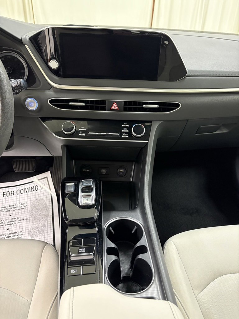 Used 2023 Hyundai Sonata SEL w/ Preferred Accessory Package image 13