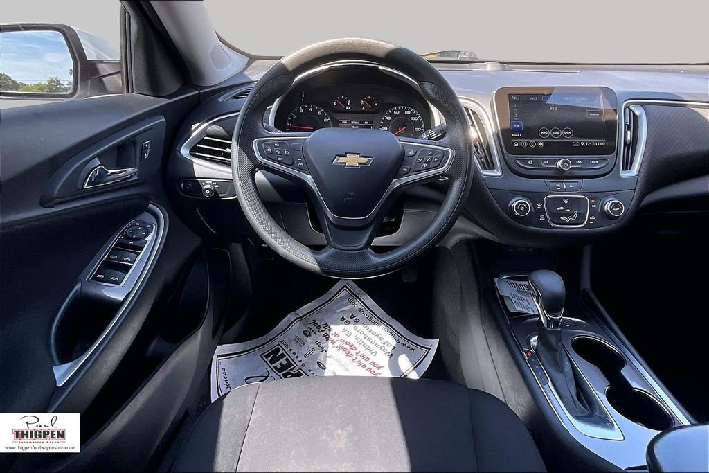 Used 2022 Chevrolet Malibu LS w/ Driver Confidence Package II FWD image 5
