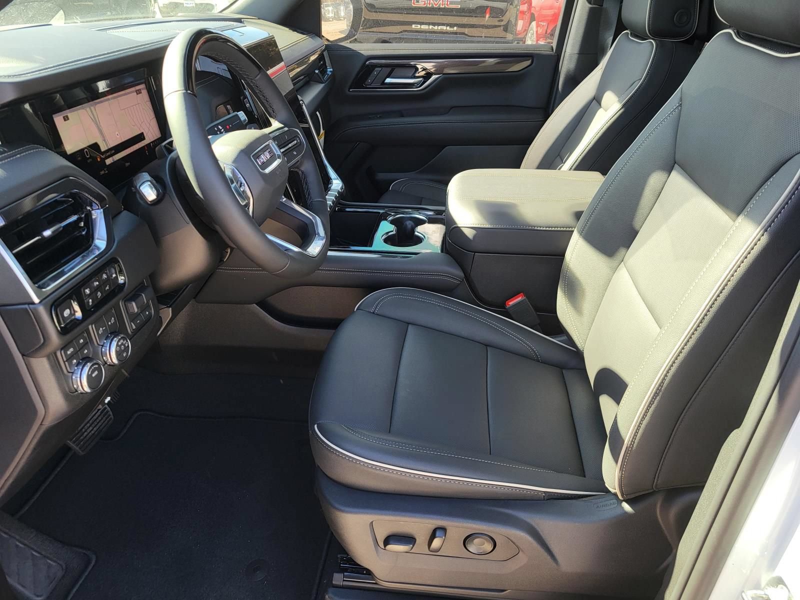 New 2026 GMC Yukon XL Elevation w/ Elevation Premium Package AWD/4WD image 8