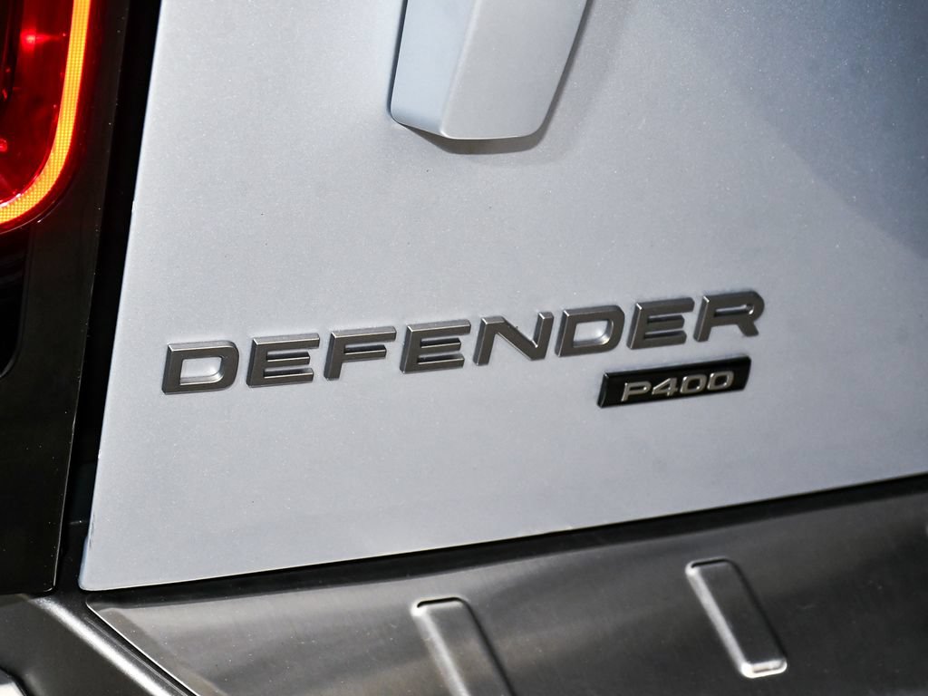 Used 2021 Land Rover Defender 90 X-Dynamic S AWD/4WD image 94