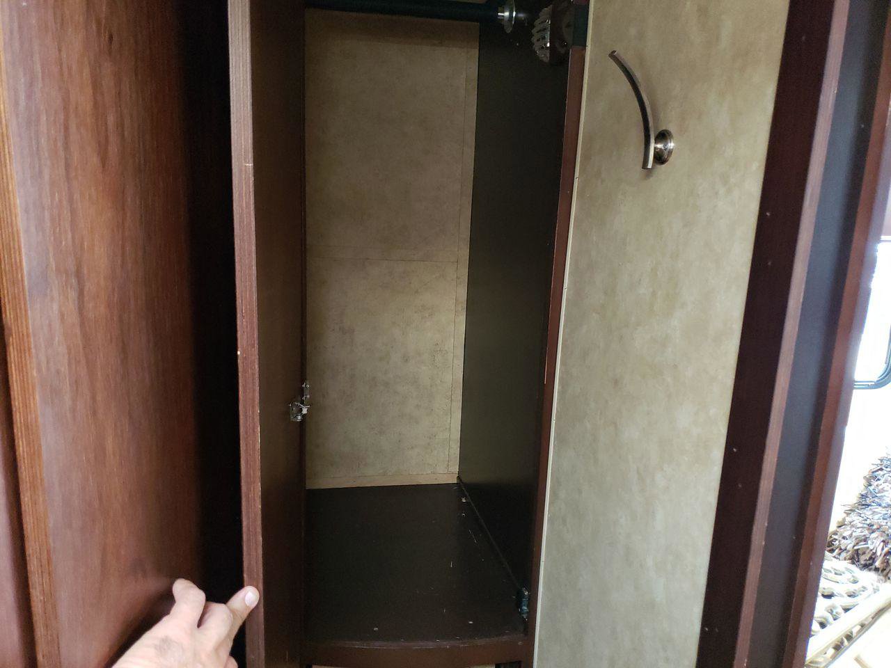 Used 2008 Freightliner Sprinter 3500 image 34