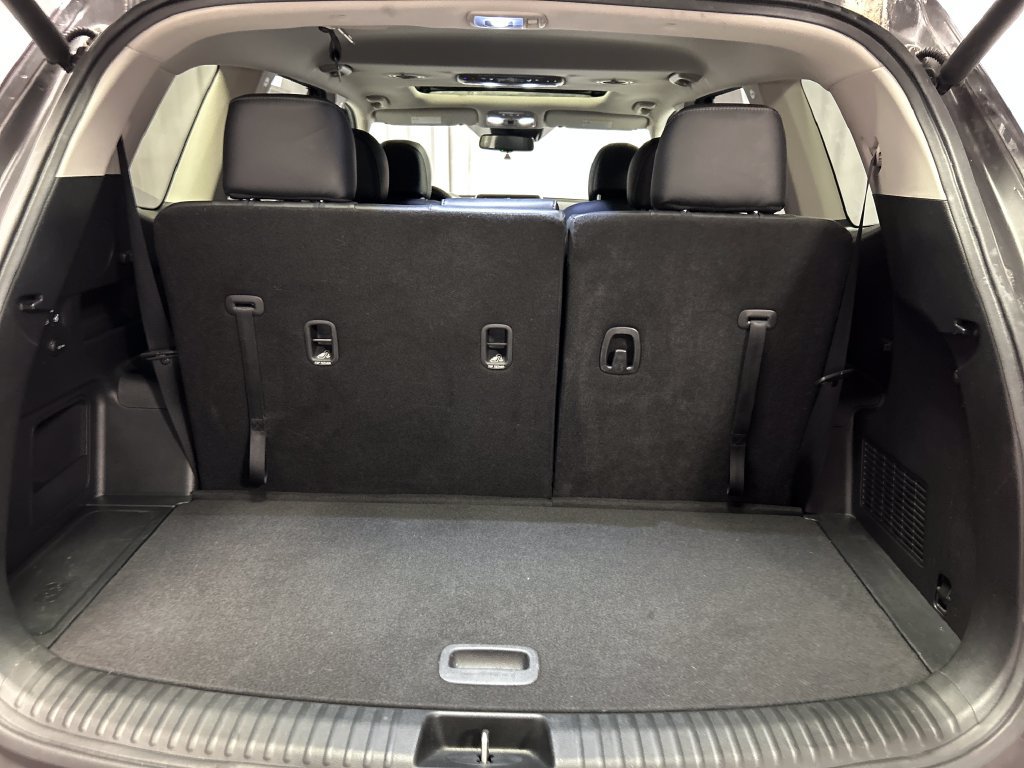 Used 2022 Kia Telluride EX w/ EX Premium Package FWD image 23