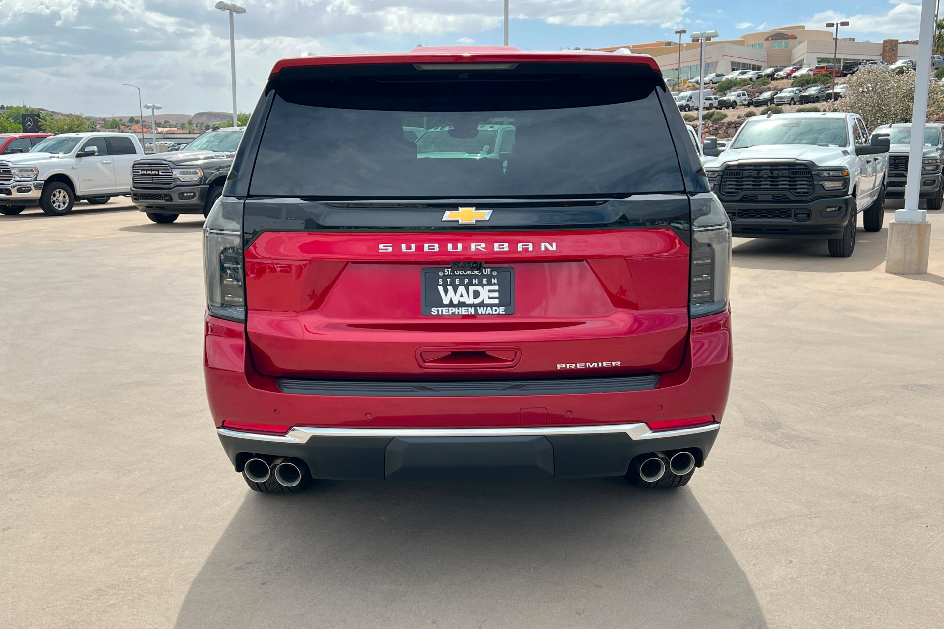 New 2026 Chevrolet Suburban Premier AWD/4WD image 5