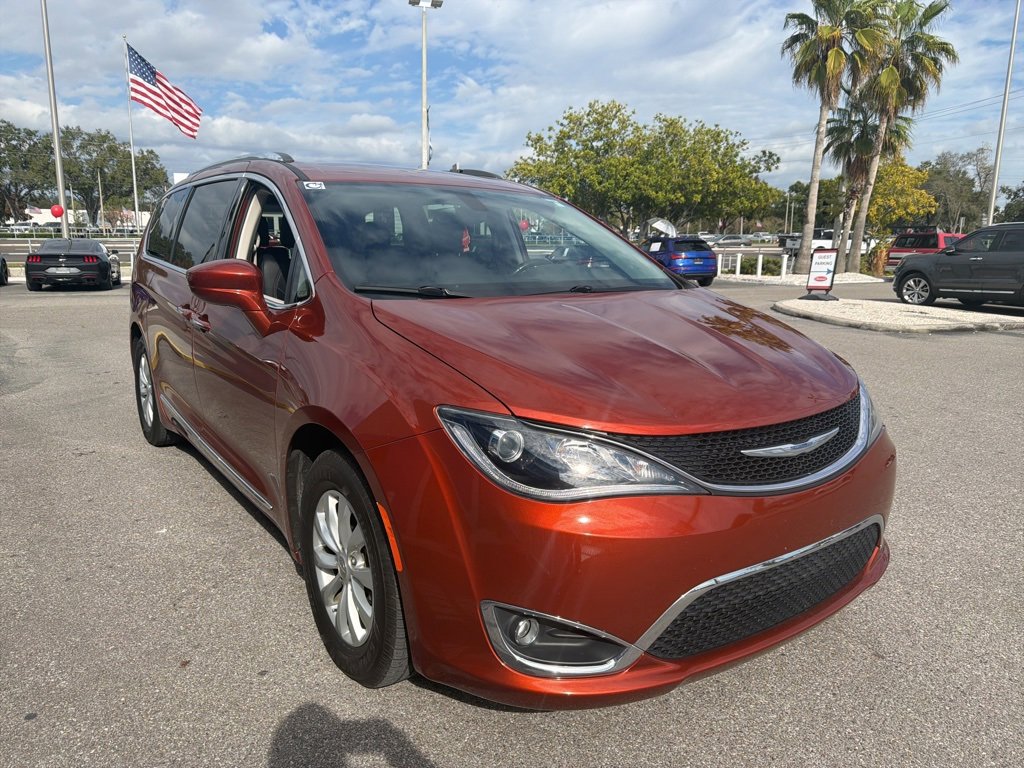 Used 2018 Chrysler Pacifica Touring-L