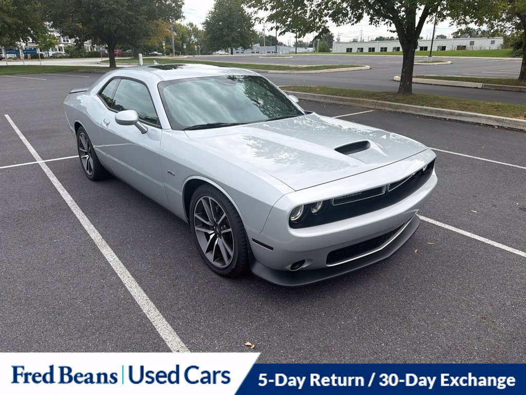 Used 2023 Dodge Challenger R/T w/ Cold Weather Group RWD image 11