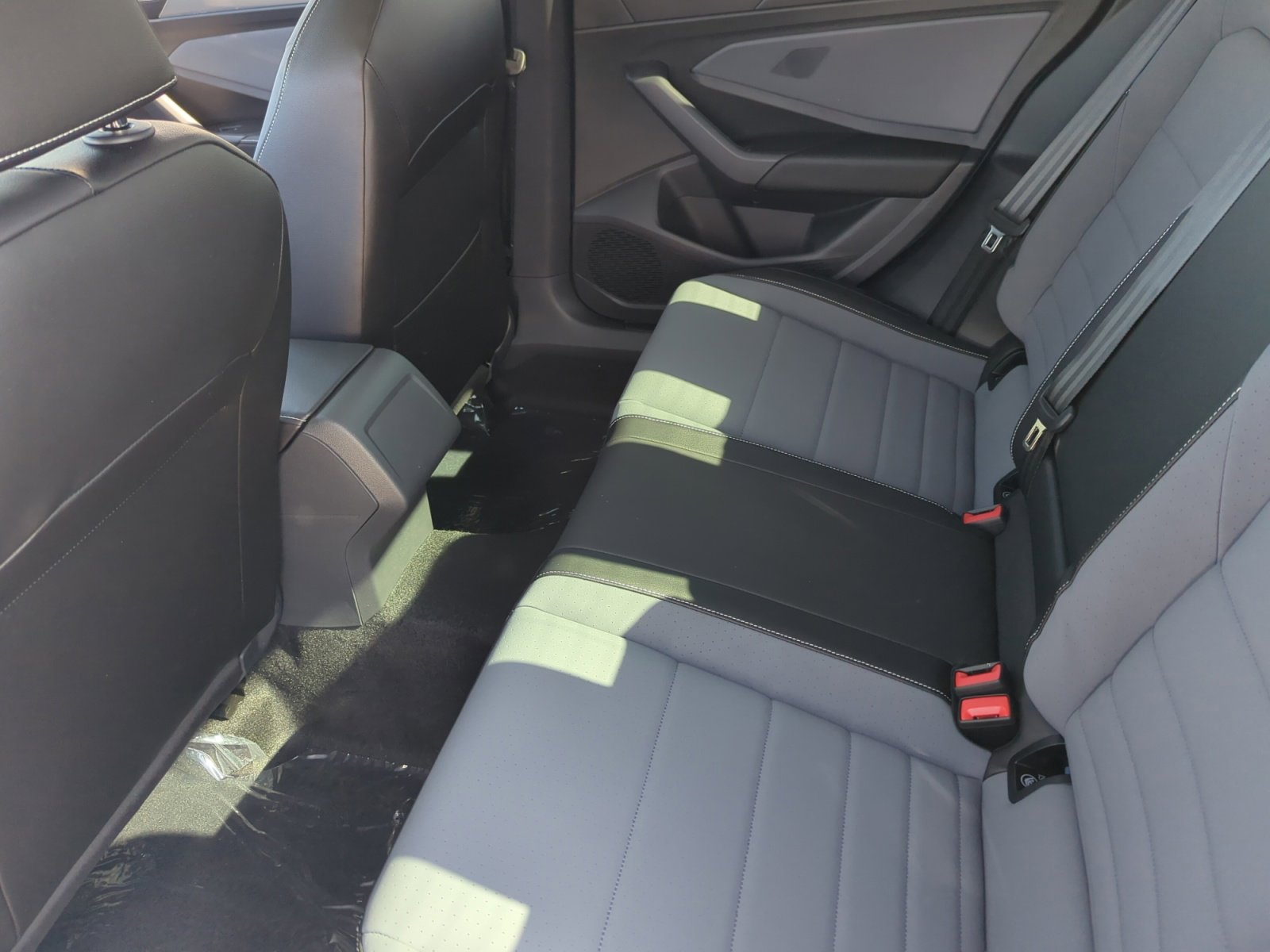 New 2026 Volkswagen Jetta SE image 17