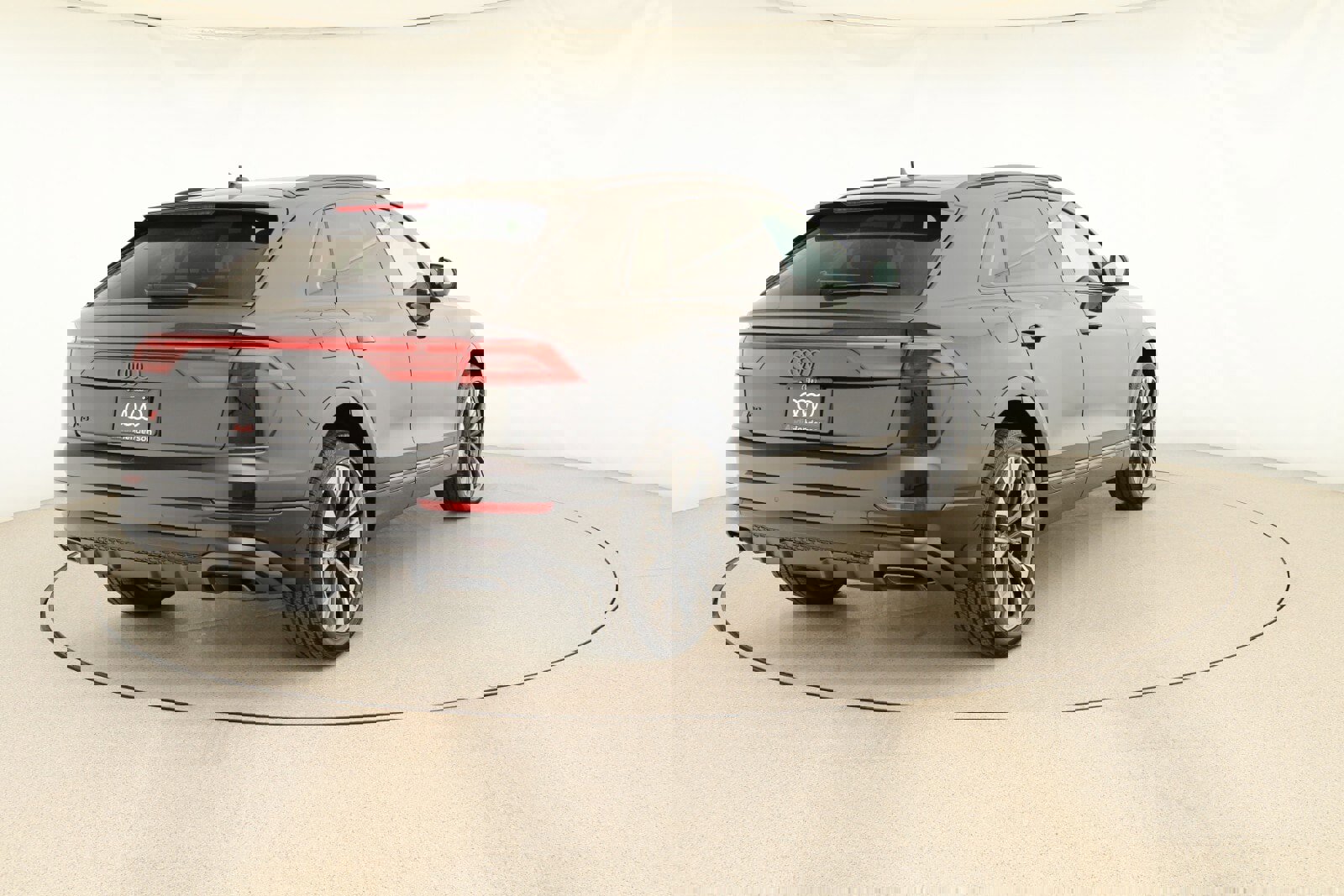 New 2025 Audi Q8 Premium Plus image 6