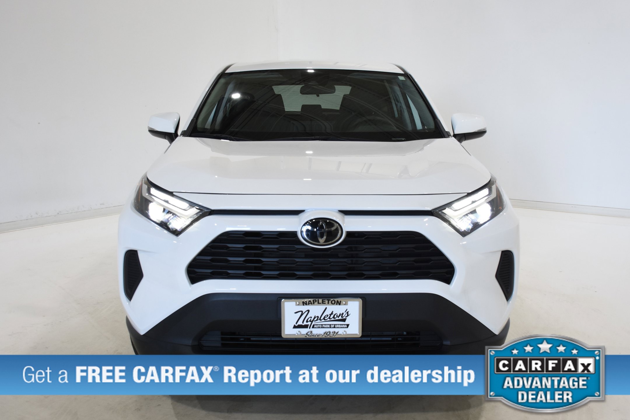 Used 2023 Toyota RAV4 LE FWD image 3