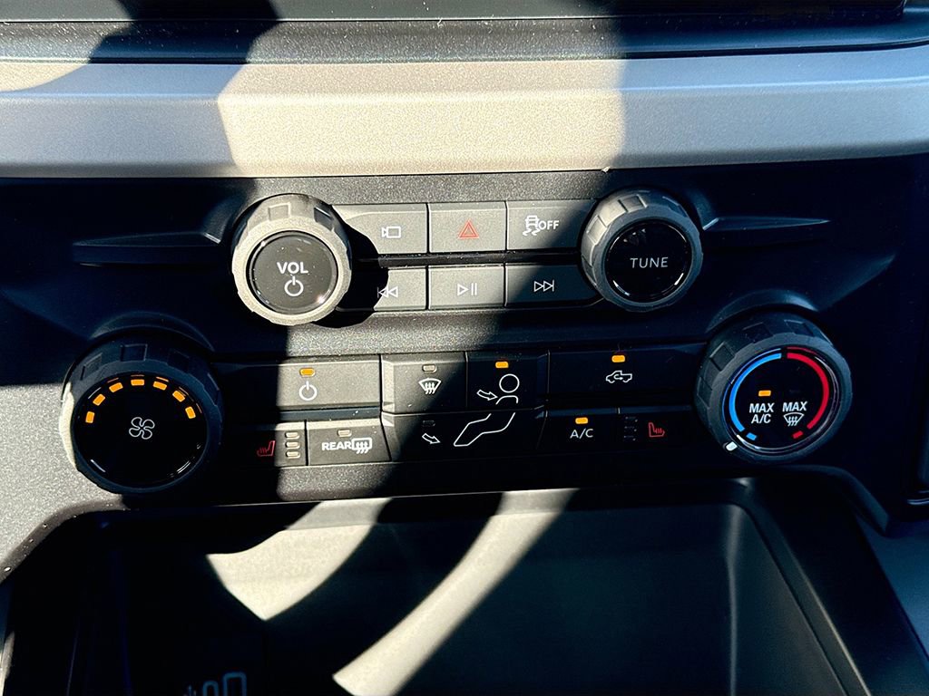 New 2026 Ford F250 XLT w/ XLT Premium Package image 35