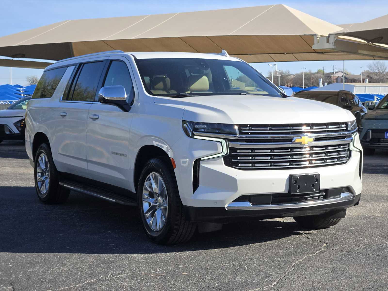 Used 2021 Chevrolet Suburban Premier image 3