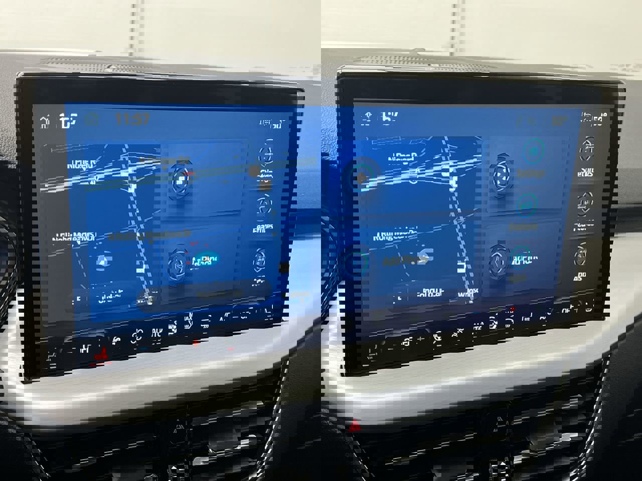 Certified 2024 Ford Escape Platinum w/ Premium Technology Package image 20