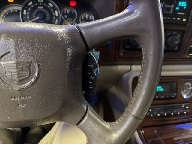 Used 2002 Cadillac Escalade EXT image 37