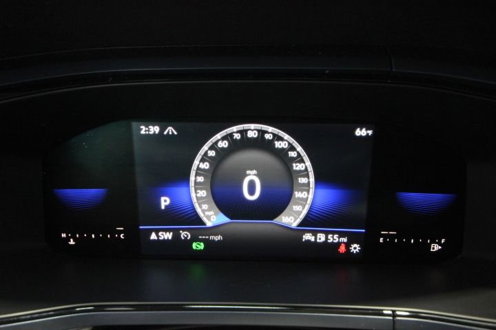 Used 2022 Volkswagen Taos SE image 16