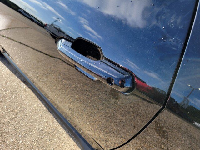 Used 2024 Ford Mustang GT Premium image 18