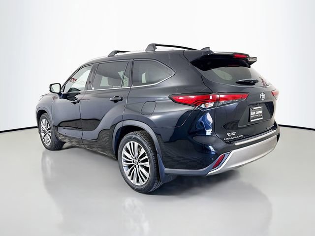 Used 2021 Toyota Highlander Platinum image 5