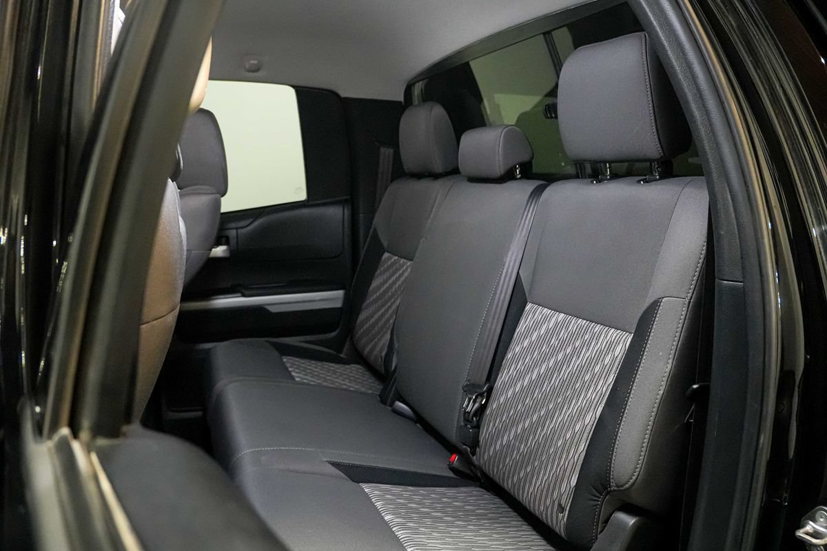 Used 2019 Toyota Tundra SR5 AWD/4WD image 17