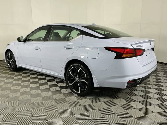 New 2025 Nissan Altima 2.5 SR image 5