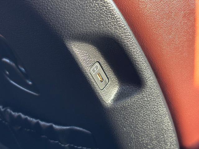 Used 2023 Kia Telluride SX Prestige image 21