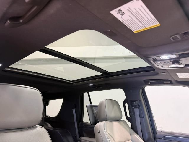 Used 2021 GMC Yukon SLT w/ SLT Luxury Plus Package AWD/4WD image 29