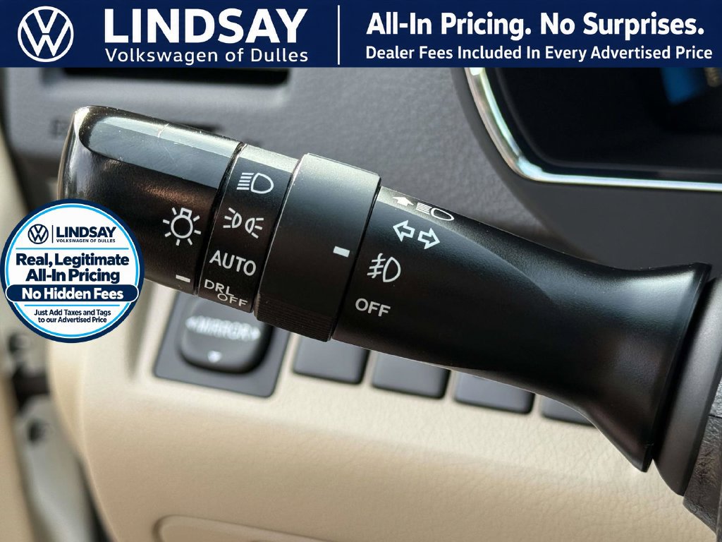 Used 2012 Toyota Highlander Limited AWD/4WD image 25