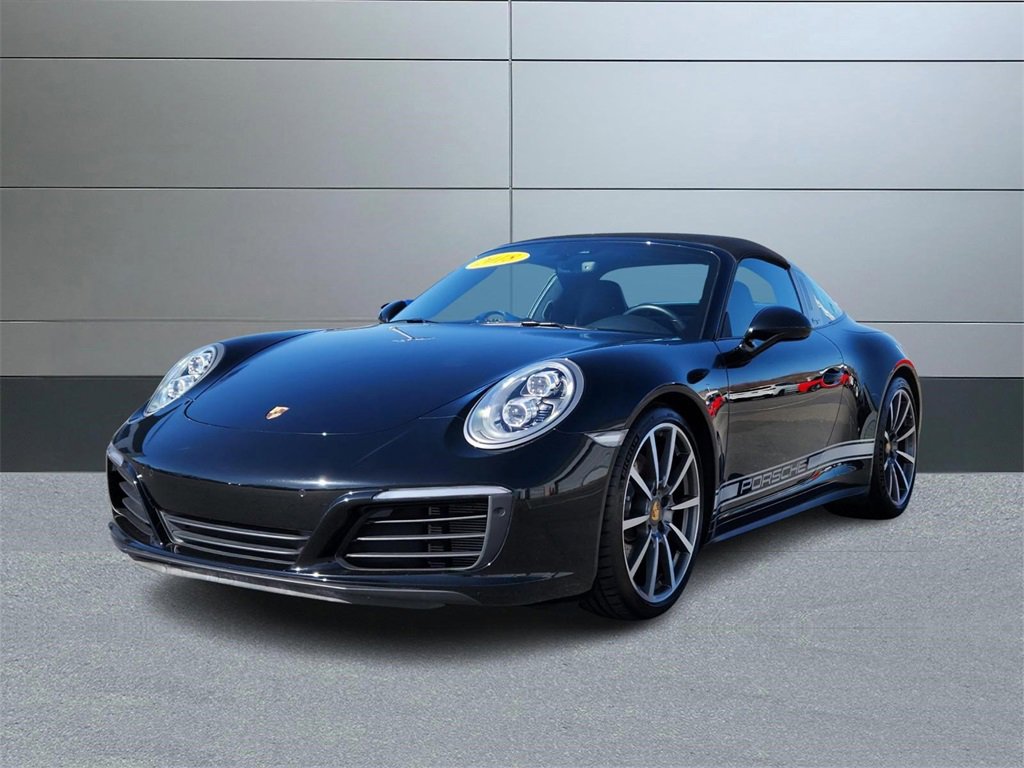 Used 2018 Porsche 911 Targa 4S image 4