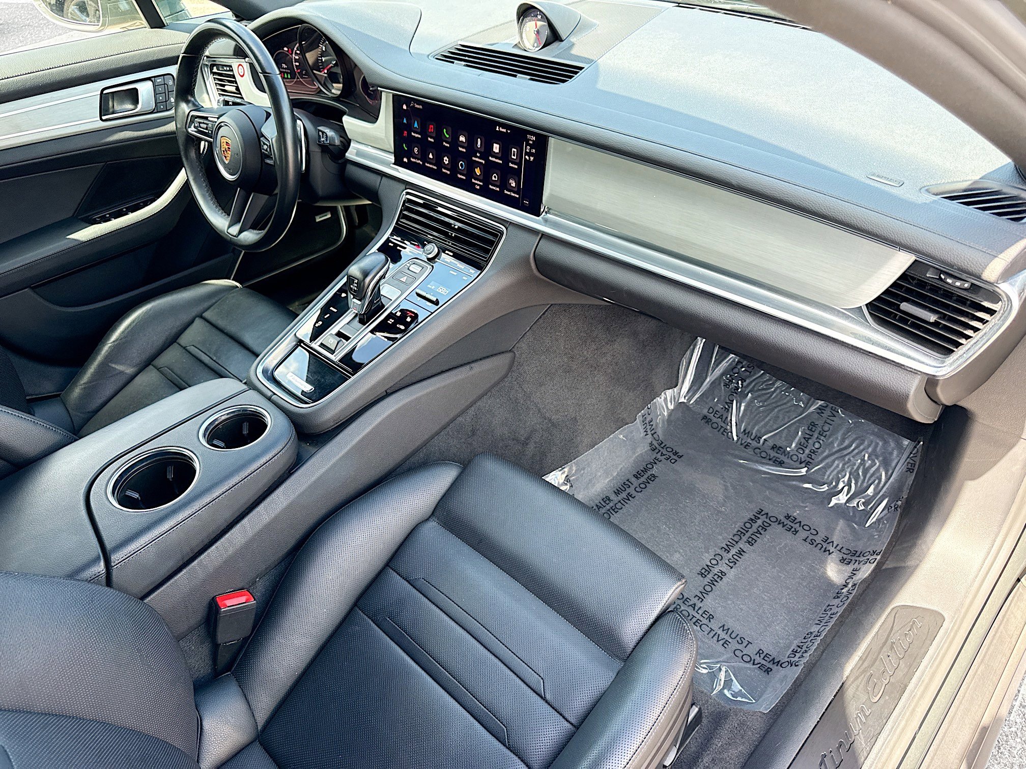 Used 2022 Porsche Panamera 4 Platinum Edition image 14