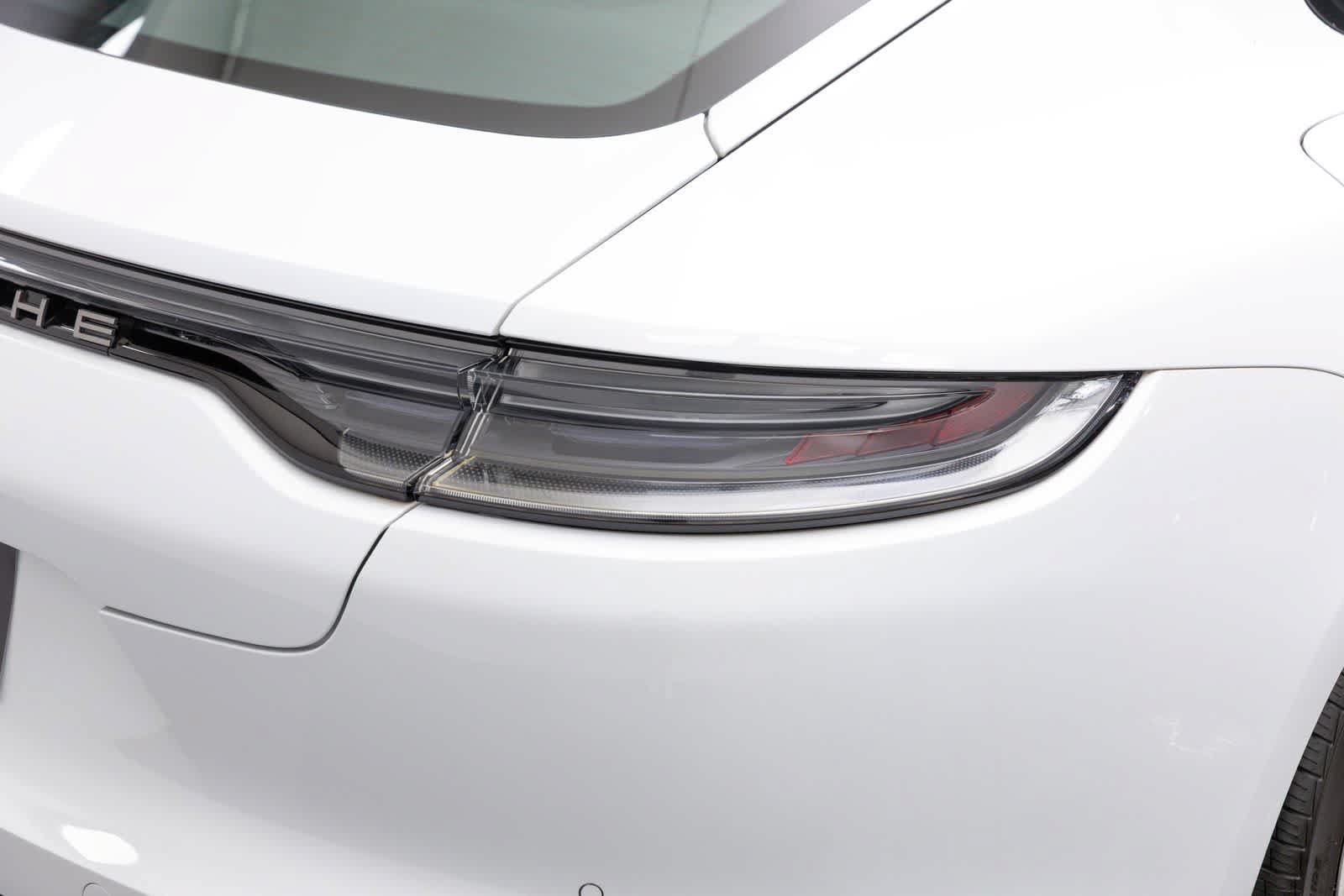 Used 2023 Porsche Panamera 4 Platinum Edition w/ Assistance Package AWD/4WD image 67